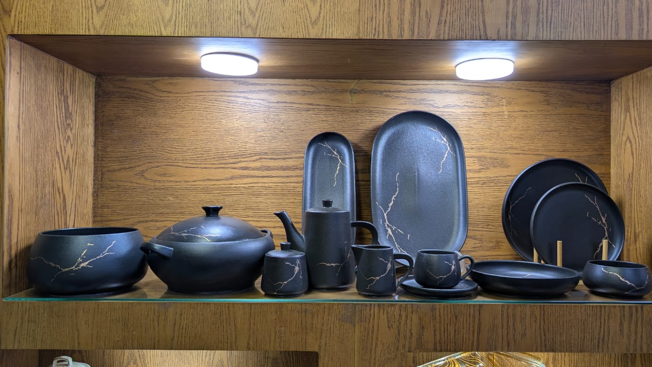 WINSOR HERITAGE PRIME DINNER PLATE BLACK