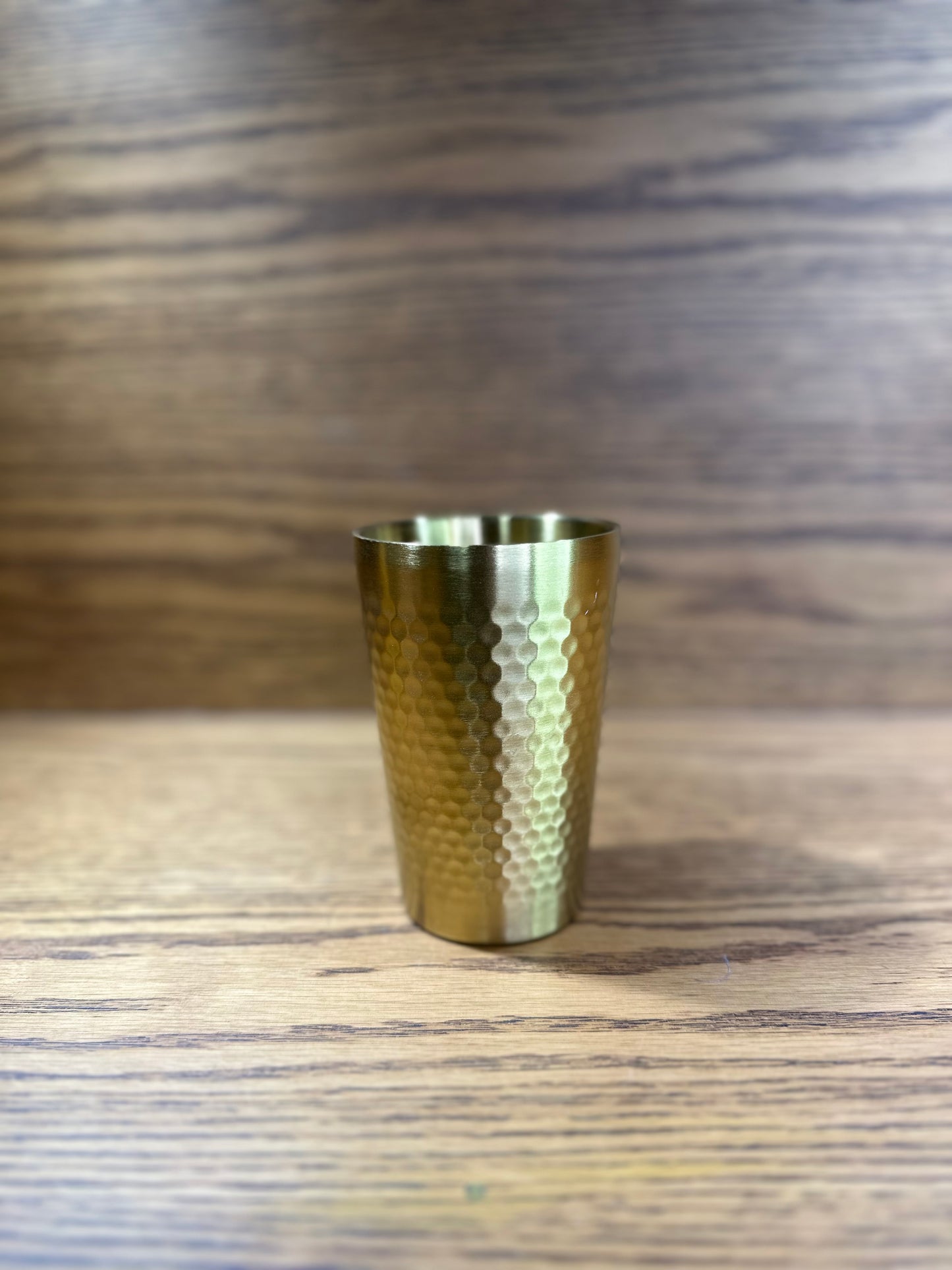 Hammered Texture/Plain Golden Glass