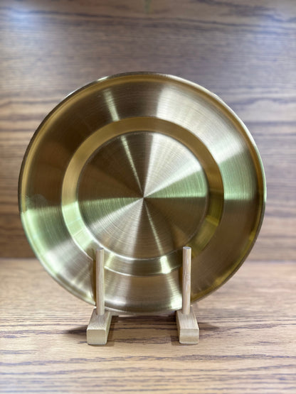 GOLDEN PLATES