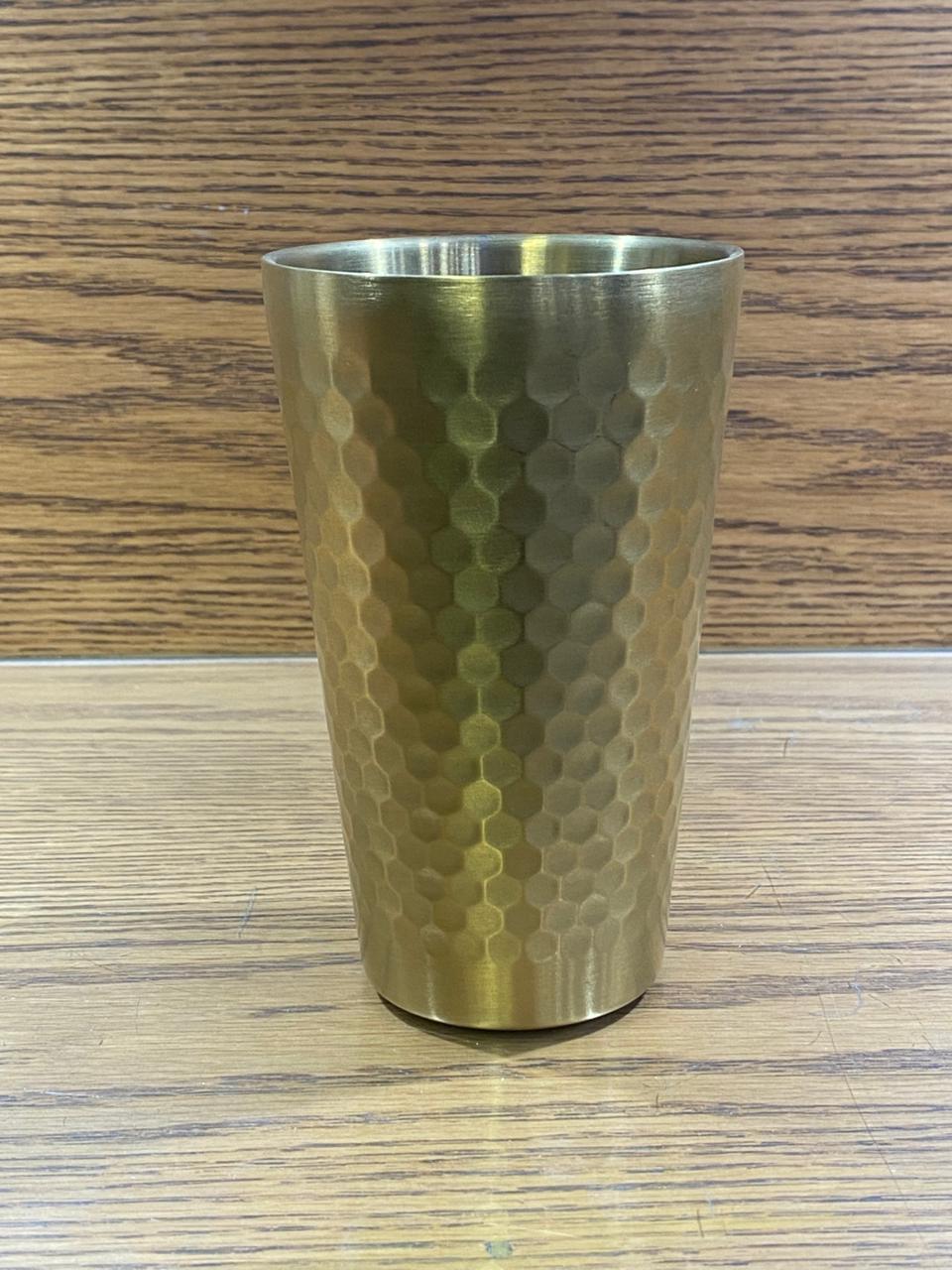GOLDEN HAMMERED GLASS - TDL HOUSEHOLD