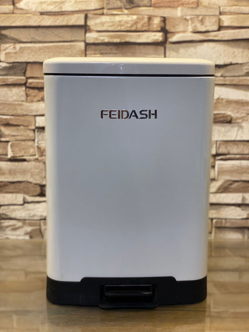 New Luxury Trash Can With Foot Pedal & Lid  10 Liter - TDL HOUSEHOLD