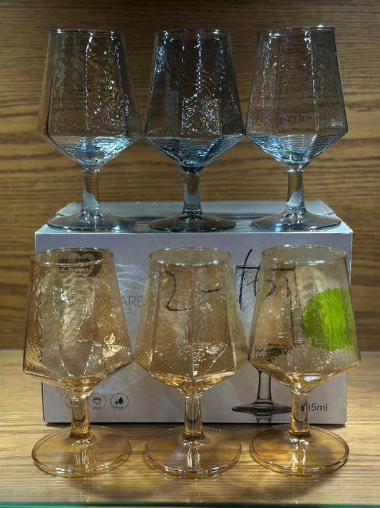Lining Smoke Wine Glasses